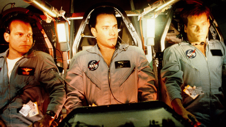 Apollo 13 - En Hollywood film baserad på verkliga katastrofer som inträffat ombord på en NASA rymdfärden till månen. Med original dialog integrerade och till i dag den enda filmen om NASA.